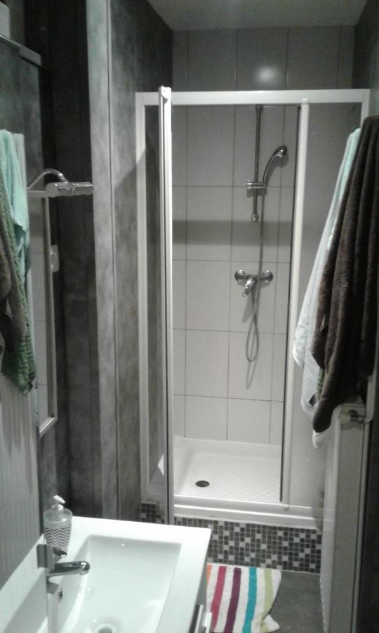 Saint-Chamond Aparthotel Kültér fotó